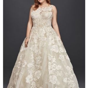 Brand new wedding dress